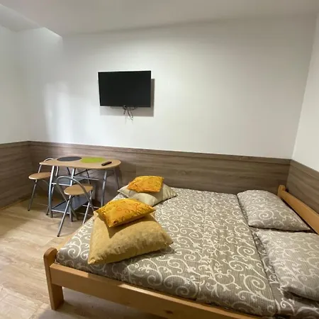 Aparthotel Zlatarka *